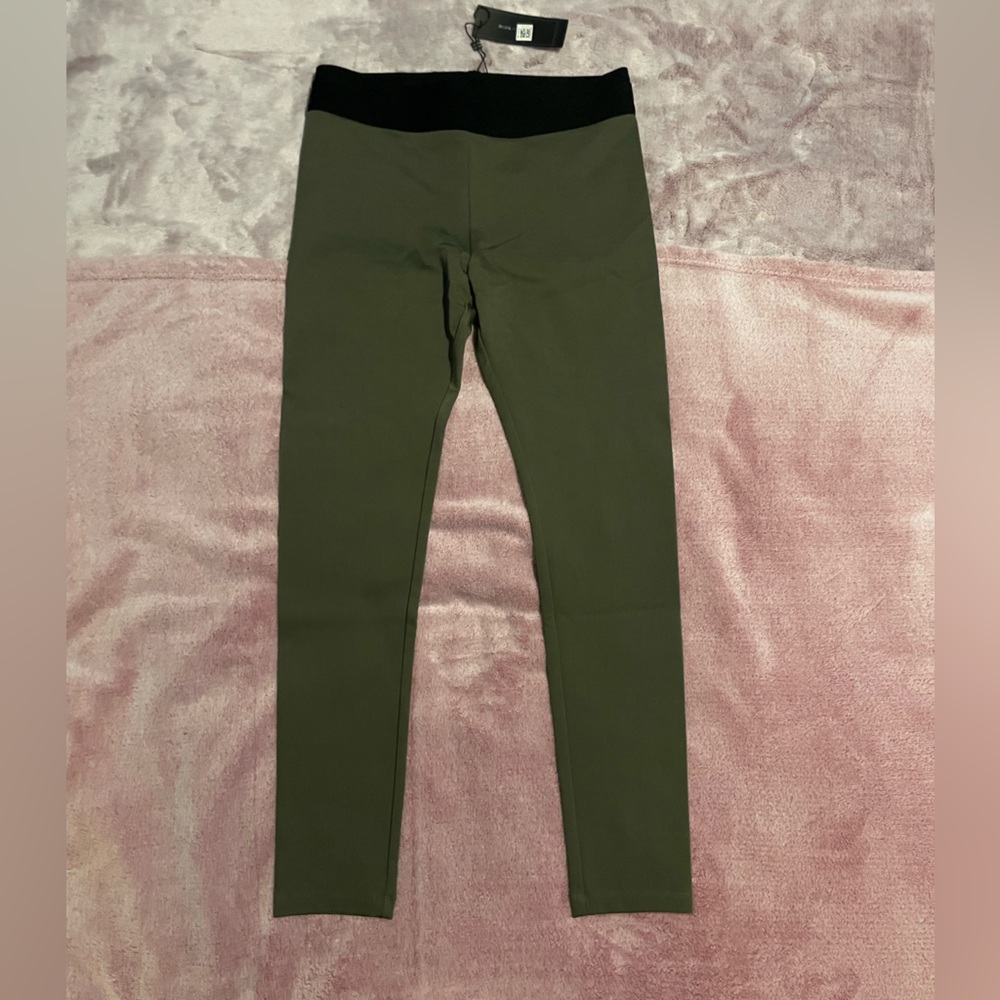 NWT BCBGMaxAzria Green Leggings